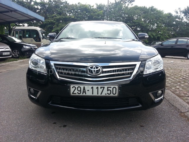 Cho thuê xe 4 chỗ Toyota Camry giá rẻ